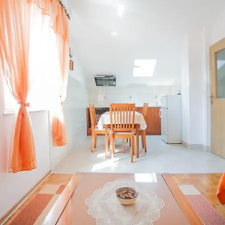 Rosemary Apartment *